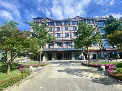 Yuexian Lake Hotel (Tongshan Jiugong Mountain Scenic Area) Hotel a Jiugong Mountain