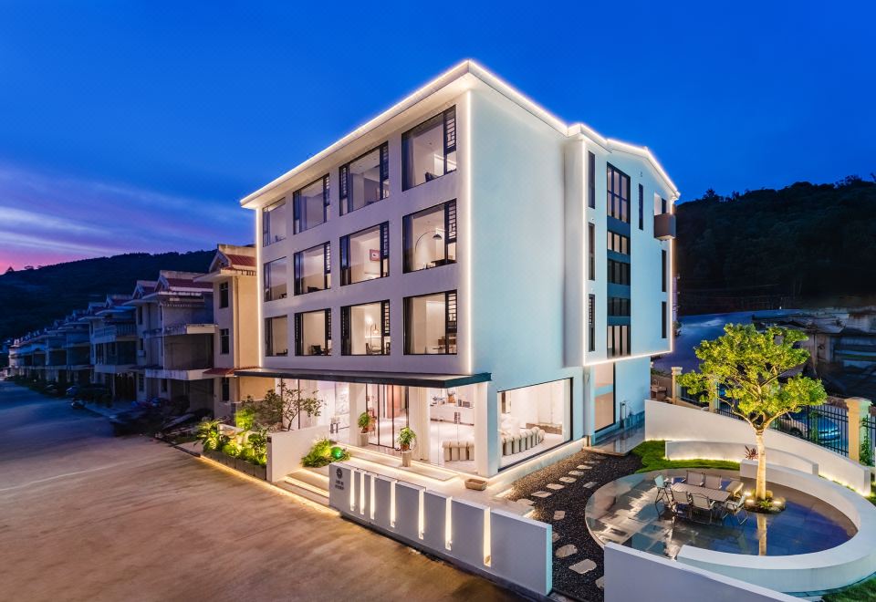 hotel overview picture