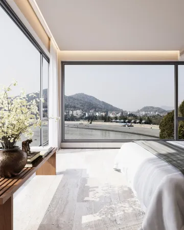 Cliff Mountain and Sea Residence