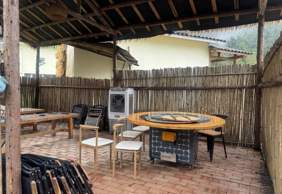 서봉공사 민박 객실