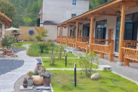 Hefeng Senyu Shiguang Homestay
