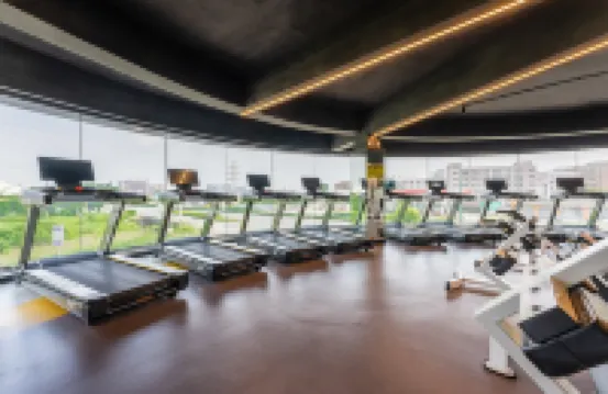 開平拾月酒店（開平市政府大潤發店）