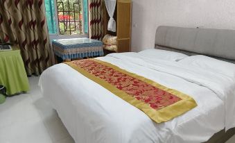 Zhenxiong Tongfu Apartment
