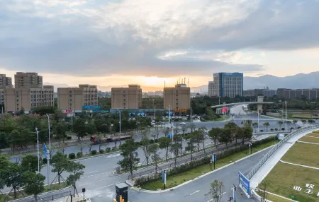 Junjing Hotel Отели рядом со станцией Changle East Railway Station