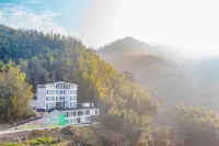 Anji Cloudtop Breeze·SPRING·180° Bamboo Sea Spring - listening Luxury Mountain Stay Hotels in Jiangnan Tianchi/Tianhuangping