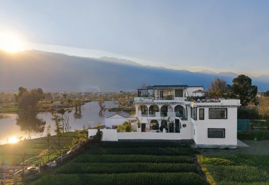 大理归野田舍设计师民宿外景图