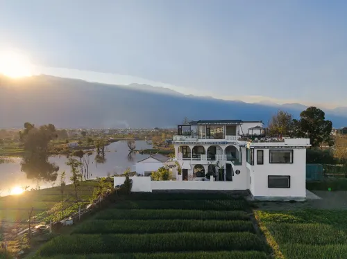 大理歸野田舍設計師民宿