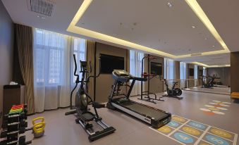 Homeinn Plus Hotel (Harbin West Station Heilongjiang University Subway Station)