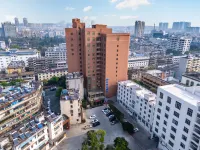 Chuxiong Cloud Hotel Hotels near Chuxiong Confucian Temple
