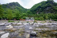 Qingchuan Chaxi · Yujian Homestay Hotels in Qingchuan