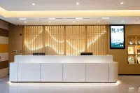 Qingmu Collection Hotel (Tongcheng International Financial Plaza Wangxi East Road)