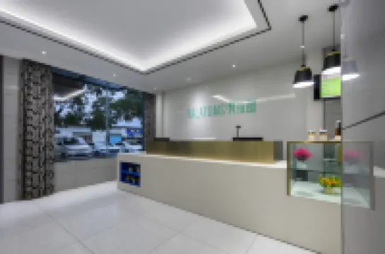 VALATOMS Fanlatu Hotel (Mianyang High-Speed Railway Station Municipal Government)