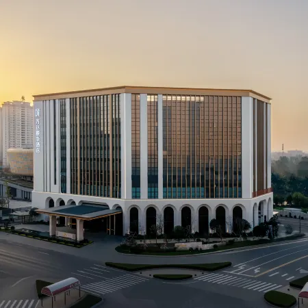 Qichun Wanda Yihua Hotel