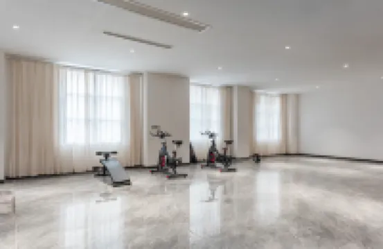 QingShan Holiday Inn