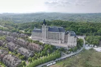 長壽湖天鵝堡酒店