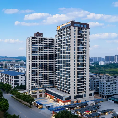 長晨Eternal Dawn·設計師民宿（大學城廣西財經學院店）