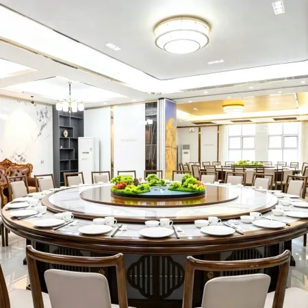 Huarong Hotel