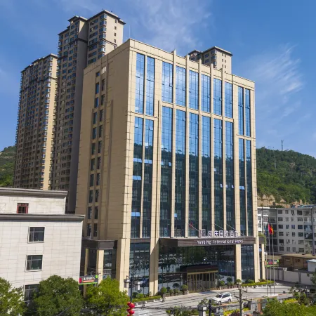 Yanqing International Hotel