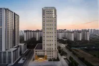 JI Luoyang Yiluo East Road Hotel - 3-Star