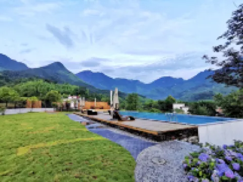 Fengyin Sanqiu Hostel