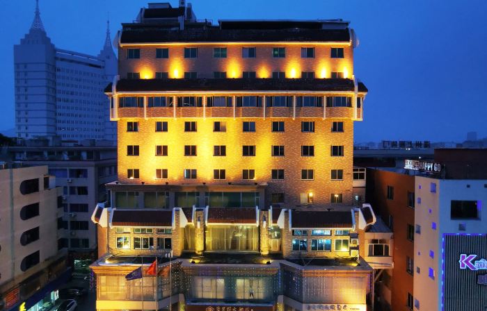 Joyful Hotel