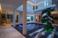 Yunduan Nanshe Homestay (Dali Ancient City South Gate Branch) - Pools