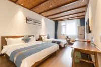 Floral Hotel Shuxiang Yunyin Hotel (Taoyangli Branch, People's Square, Jingdezhen)