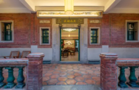 Zhiyu Homestay (Quanzhou West Street Kaiyuan Temple Branch)