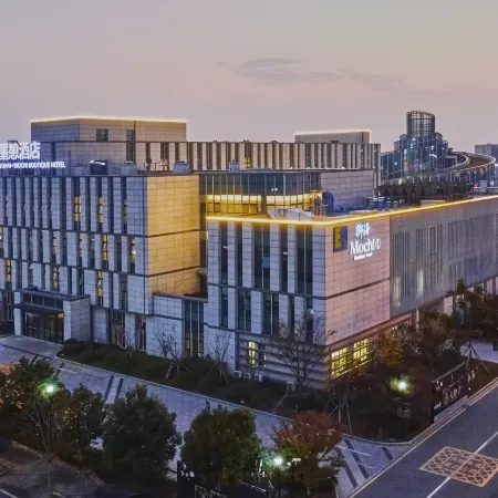 Mochi Hotel (Hangzhou Bay Financial Plaza)