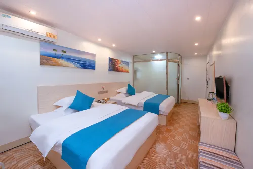 Kaina Convenient Hotel (Yulin International Chinese Medicine Port Store)
