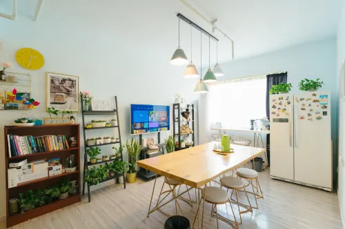 Yanyi Youth Hostel (Wuhan Residential District Kou Subway Station Branch)