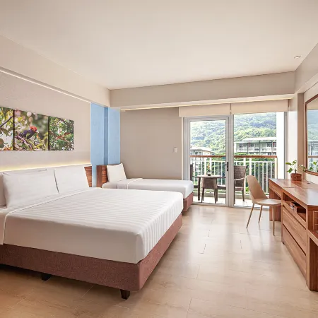Pico Sands Hotel