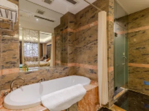Changzhou Yanling Four Seasons Hotel (Qingguo Lane Wu Yue Square) Hotels in Changzhou