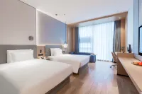 Nanjing Olympic Sports Expo Center UEASY Hotel