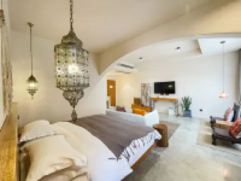 One Thousand And Seven Nights Hostel Hotels near Moganshan Minguo Library