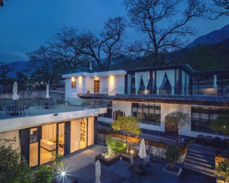 Tianyu Tacheng Boutique Inn Hotels in Weixi Lisu Autonomous County
