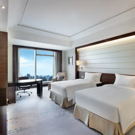 Crowne Plaza NANCHANG RIVERSIDE by IHG