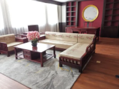 廣悅尚·憑祥紅木國際大酒店（紅木文博城店）