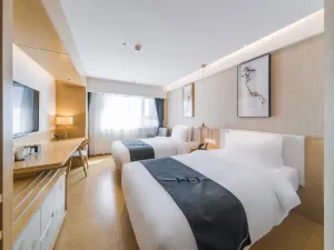 Jianguo HIDDEN Hotel (Tangshan Railway Station)