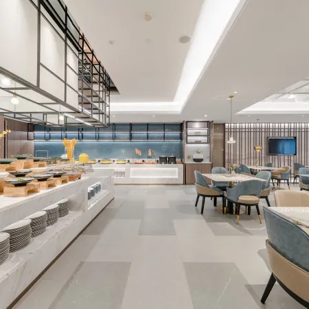 Atour Hotel Pinghu Donghu Sports Center