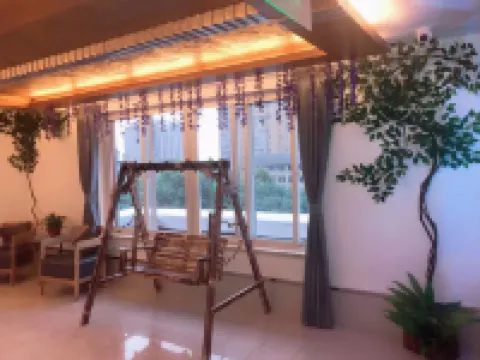 Yuexuan lan Hotel (Yangzhou Slender West Lake)