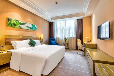 Echarm Plus Hotel (Shanghai Hongqiao Korean Street Yinting Road)