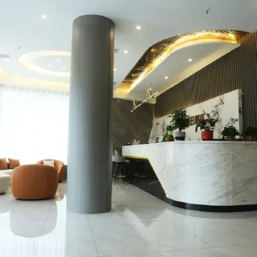 Xinglong Holiday Hotel (Liling Liquan Road Railway Station)