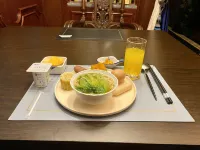 蘇荷精選花園別墅飯店（上海交通大學地鐵站武康大樓旗艦店）