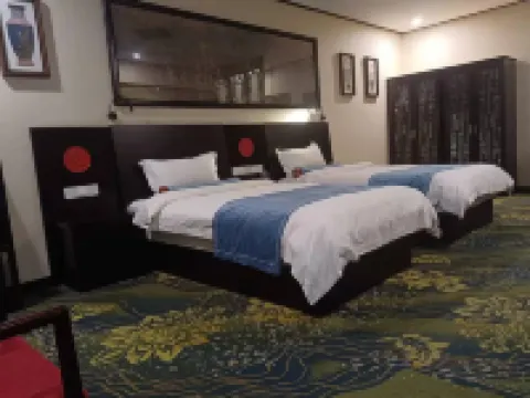 Yuyang Cultural Theme Hotel