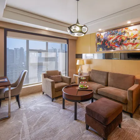 Grand  Noble  Hotel
