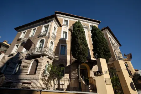 The Cross Hotel Отели рядом с достопримечательностью «Ex Vigna Barberini»