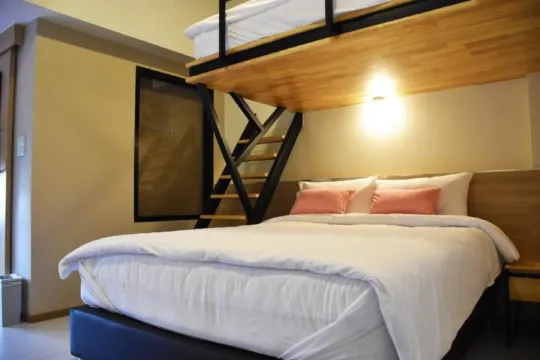 ห้องพักสำหรับสามท่านพร้อมห้องน้ำ