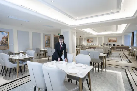 Vienna Hotel (Qihe Avenue Branch) Отели в г. Цихэсянь