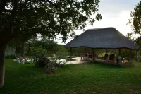 Tshukudu Game Lodge